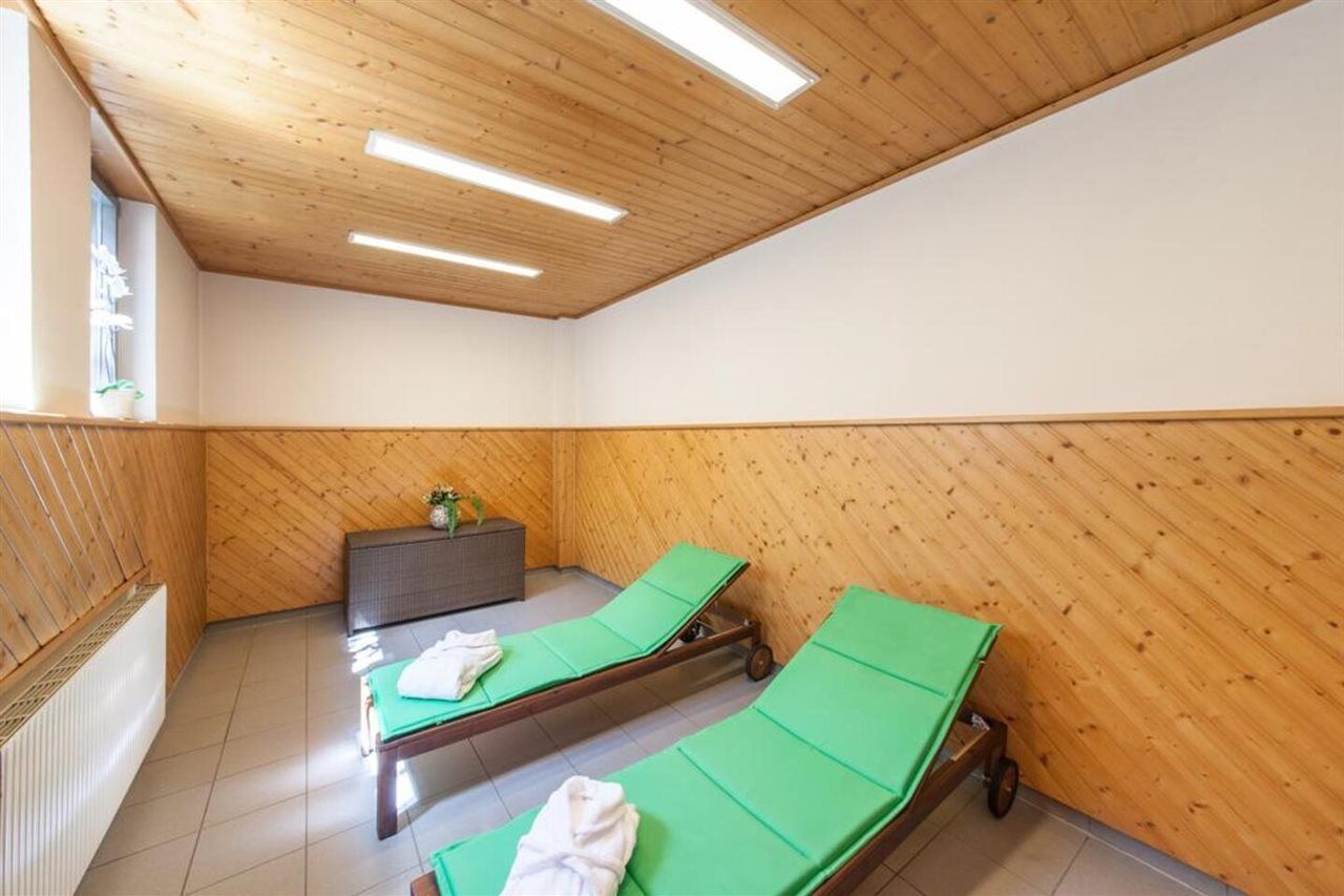 Novum Hotel Kavalier Wenen Buitenkant foto